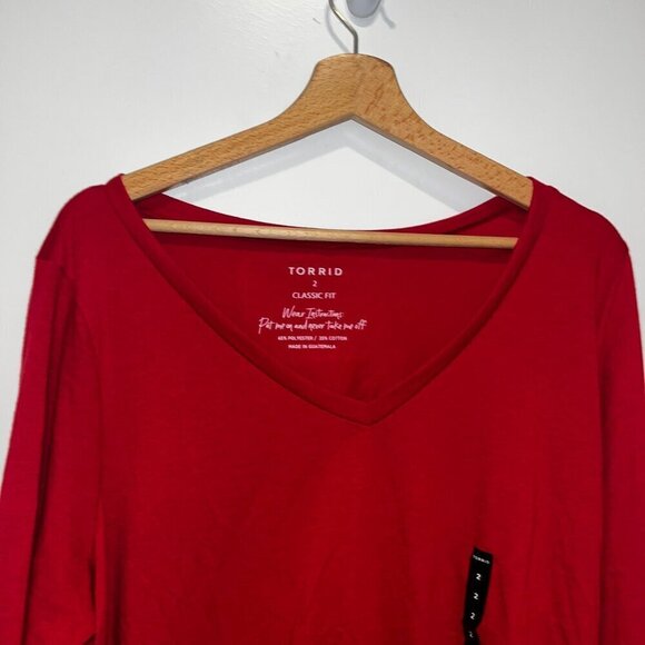 NWT Torrid Womens Red Classic Fit Long Sleeve V-Neck Top Size 2x - Picture 3 of 8
